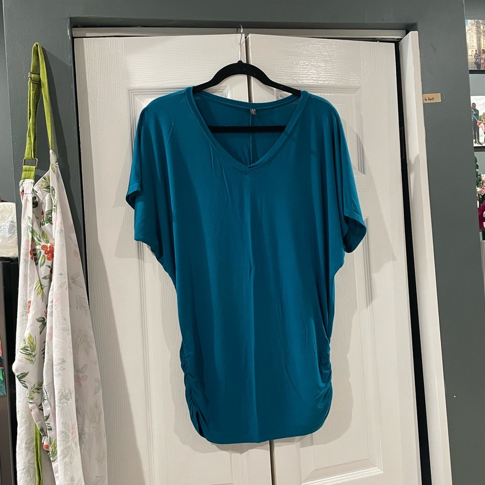 Chic Teal V-Neck Short Sleeve Blouse
